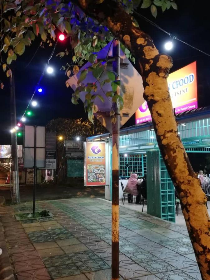 Kencana Guest House Pantai Cenang  Buitenkant foto